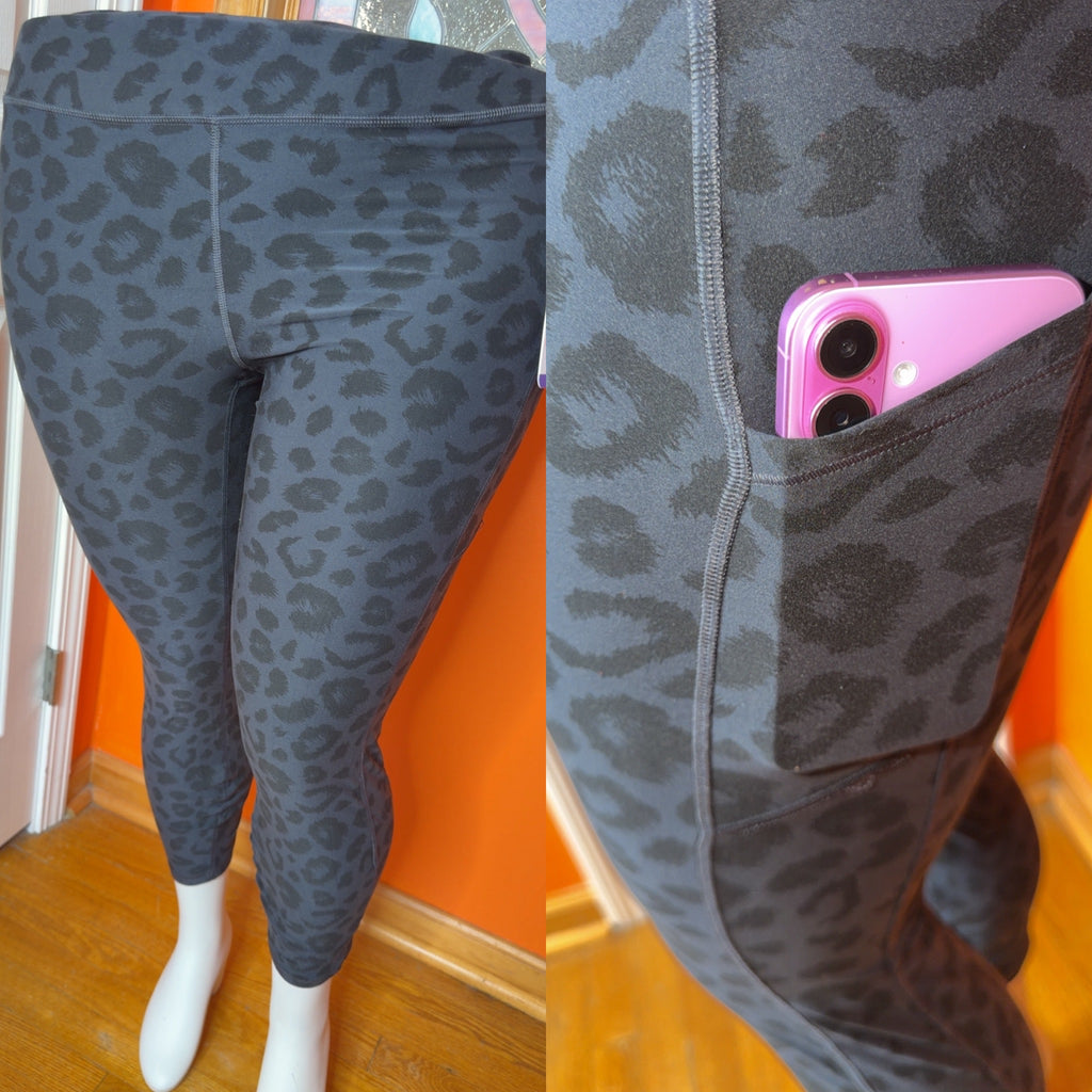 Plus size  leggings with pockets